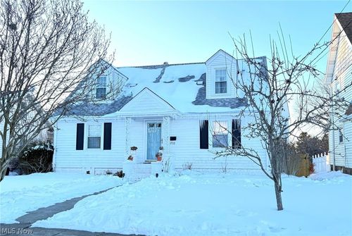 3733 Brightway St, Weirton, WV, 26062-4436 | Card Image