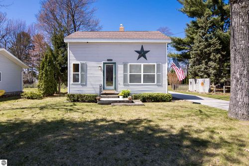 1014 Grant Street, Traverse City, MI, 49686 | Card Image