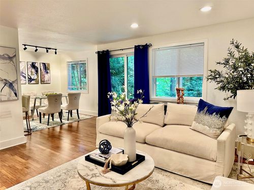 apt-b1-11054 Ne 33rd Pl, Bellevue, WA, 98004-1453 | Card Image