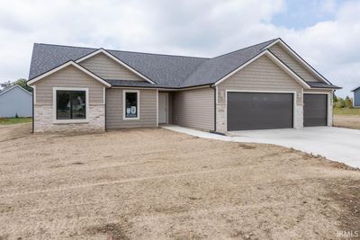 17883 Carne Cove, House other with 3 bedrooms, 2 bathrooms and null parking in Leo IN | Image 2