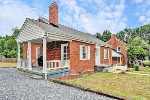 2604 Vancouver Dr Nw, Roanoke, VA, 24012-2732 | Card Image