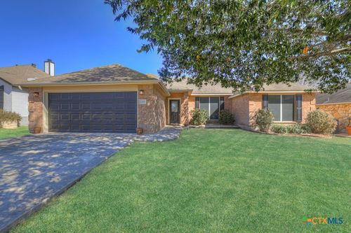 2219 Sun Chase Blvd, New Braunfels, TX, 78130-3320 | Card Image
