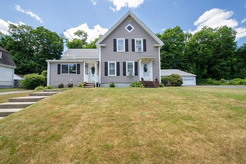 4 Star Ave, Middleboro, MA, 02346-2428 | Card Image