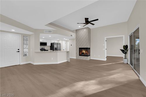 2085-7400 W Flamingo Rd, Las Vegas, NV, 89147-4364 | Card Image