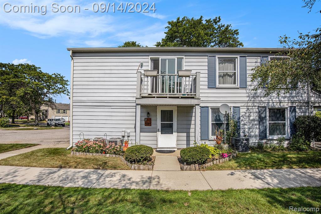 Wildwood Ct, Lake Orion, MI 48360 #1