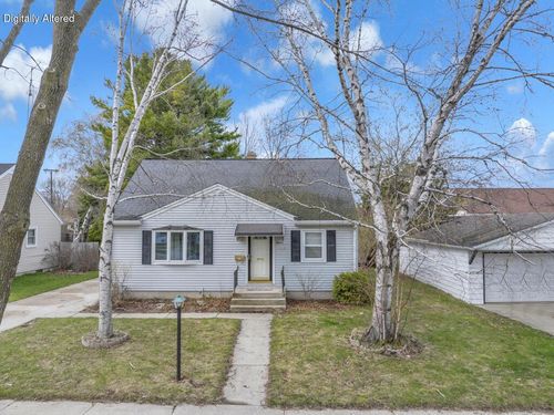 1118 Wilson Avenue, Sheboygan, WI, 53081 | Card Image