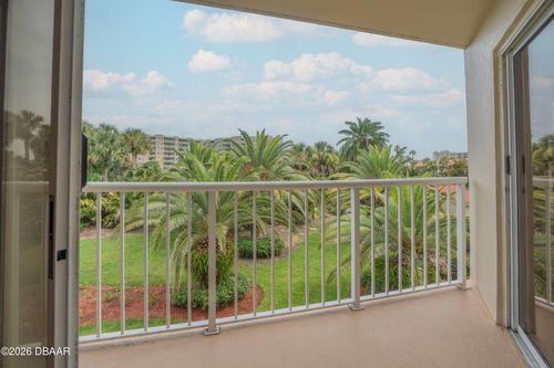 2b4-3 Oceans West Boulevard, Daytona Beach, FL, 32118 | Card Image