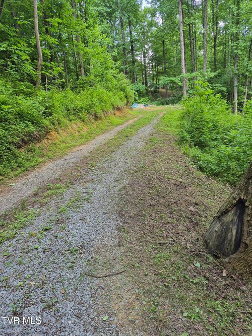 134 Thomas And Webb Road, Johnson City, TN, 37604 | Card Image