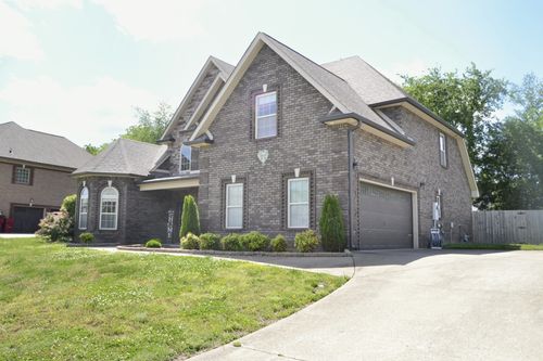 1504 Benton Park Pl, Clarksville, TN, 37040-7749 | Card Image