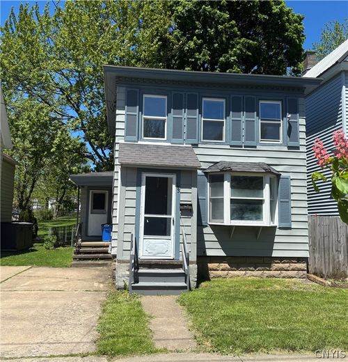 135 W Mohawk St, Oswego, NY, 13126-1952 | Card Image