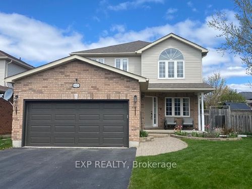 40 Benjamin Lane, Barrie, ON, L4N0S2 | Card Image