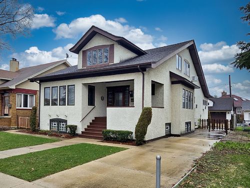 6735 W Raven Avenue, Chicago, IL, 60631 | Card Image