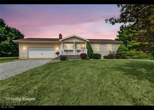 3351 W Easton Rd, Burbank, OH, 44214-9529 | Card Image