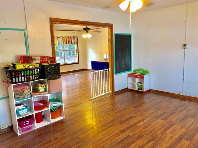 319 E South St, Home with 0 bedrooms, 0 bathrooms and null parking in Alvin TX | Image 14