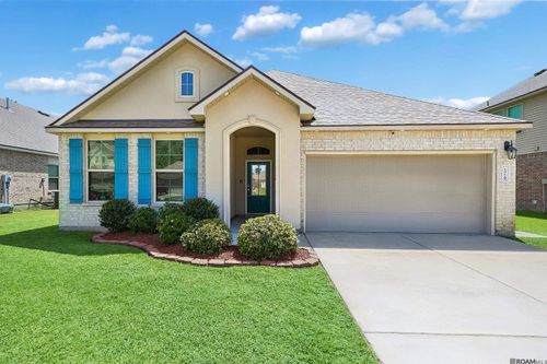 13770 Wincrest Dr, Walker, LA, 70785-3418 | Card Image