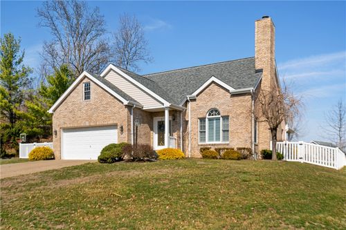 8116 Palomino Dr, Bridgeville, PA, 15017-1157 | Card Image
