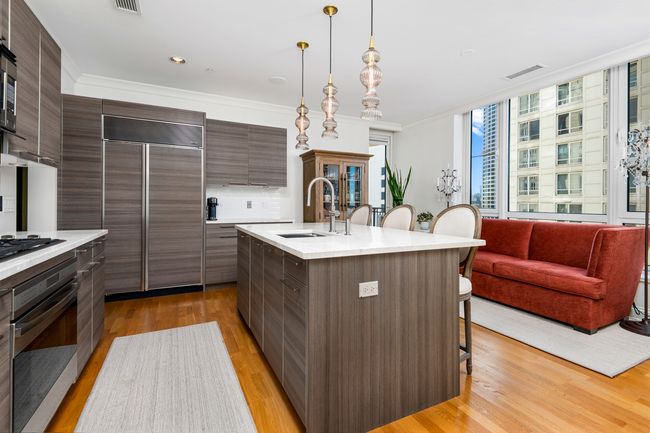 APT-28D - 10 E Delaware Pl, Condo with 3 bedrooms, 4 bathrooms and null parking in CHICAGO IL | Image 7