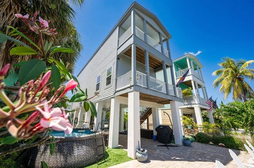 59 Palm Dr, Key West, FL, 33040-6117 | Card Image