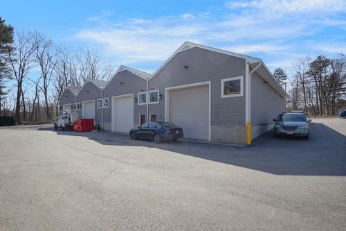 593 Massachusetts Ave, Boxborough, MA, 01719-1503 | Card Image