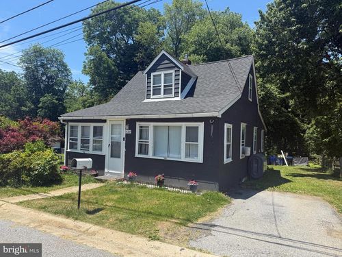 1628 Cherry St, Upper Chichester, PA, 19061-3010 | Card Image