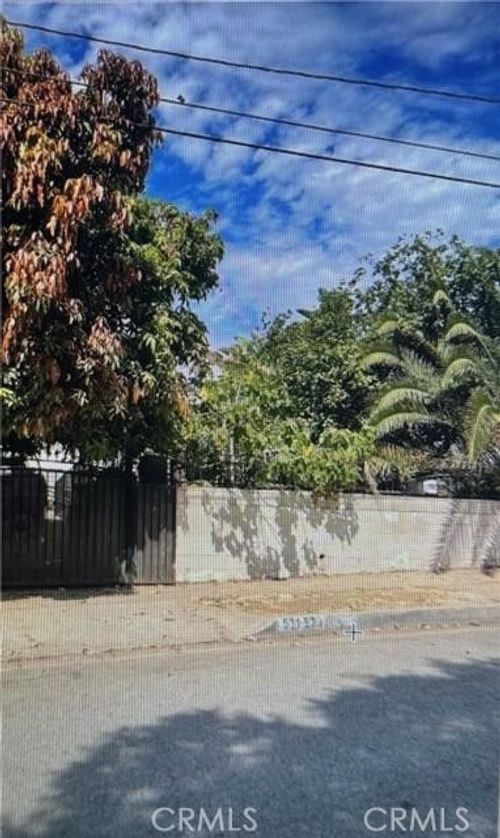 529 S Sydney Dr, East Los Angeles, CA, 90022-1524 | Card Image