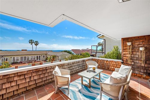 312 Emerald Bay, Laguna Beach, CA, 92651-1213 | Card Image