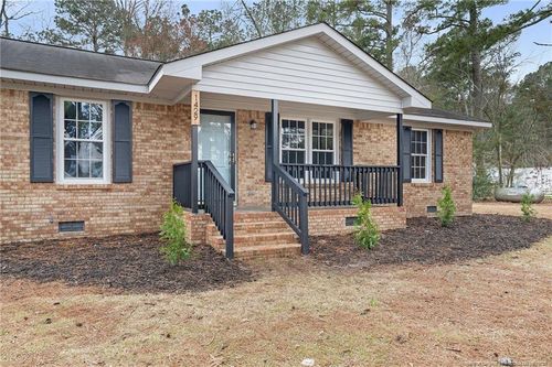 1429 Pocosin Rd, Winterville, NC, 28590-8538 | Card Image