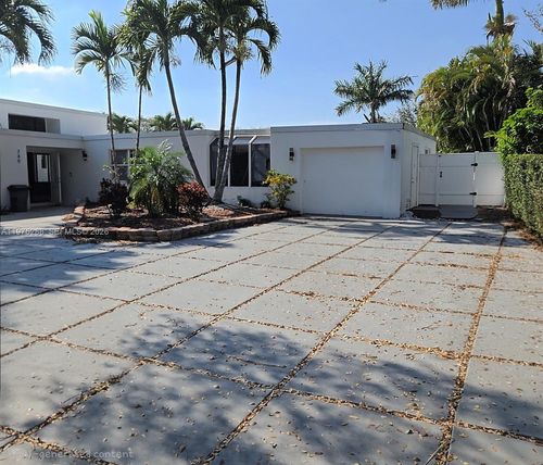 740 Conch Shell Pl, Plantation, FL, 33324-2908 | Card Image