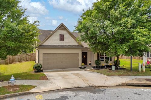 439 Fall Ct, Pendergrass, GA, 30567-4668 | Card Image
