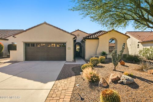 2196 E Thunderchief Drive, Green Valley, AZ, 85614 | Card Image