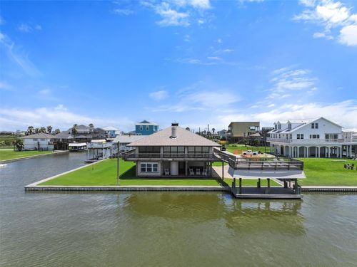3702 Spanish Wells Rd, Galveston, TX, 77554 | Card Image