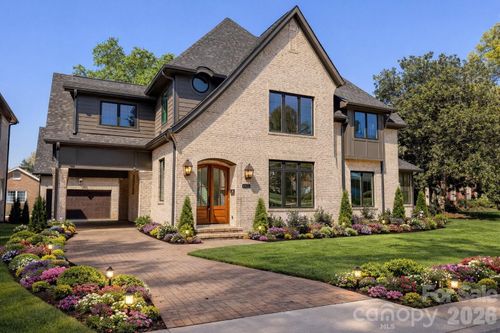 4822 Walker Road, Charlotte, NC, 28211 | Card Image