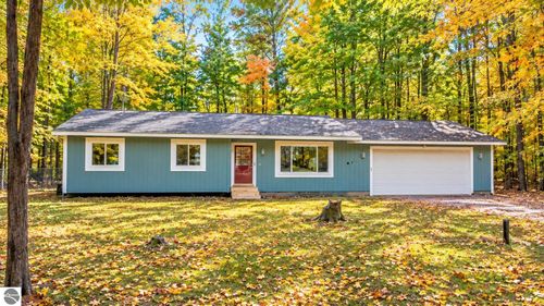 4873 S Red Oaks Drive, Traverse City, MI, 49685 | Card Image