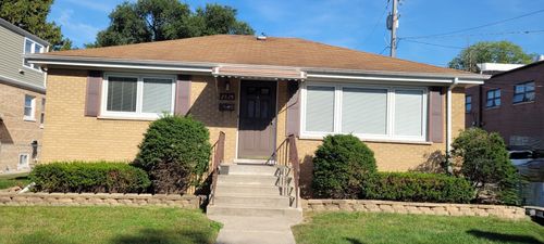 2829 Elder Ln, Franklin Park, IL, 60131-2506 | Card Image