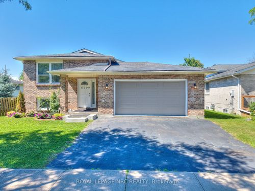 6090 Crimson Dr, Niagara Falls, ON, L2G7S5 | Card Image