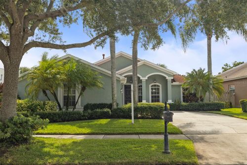 10136 Kingsbridge Ave, TAMPA, FL, 33626-1829 | Card Image