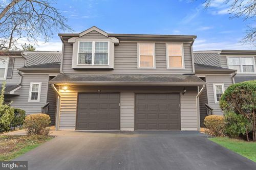 b-8 Brookline Ct, Princeton, NJ, 08540 | Card Image