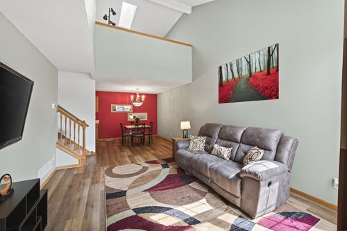 1324 Crown Oaks Dr, Spring Lake Park, MN, 55432-5782 | Card Image