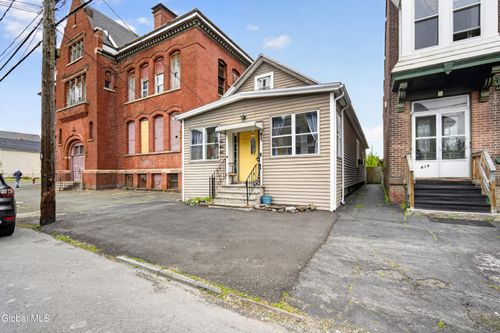 817 24th St, Watervliet, NY, 12189-2023 | Card Image