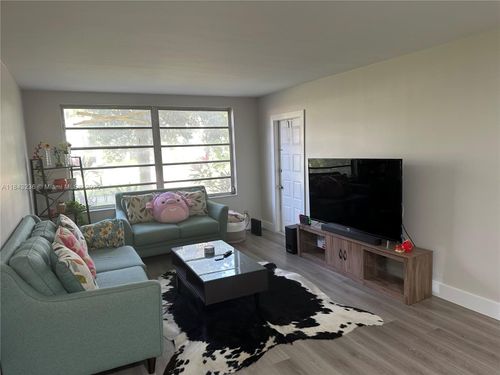 apt-102-7500 Nw 17th St, Plantation, FL, 33313-5107 | Card Image