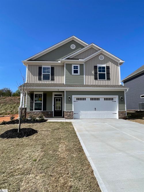 18 Gateway Dr, Central, SC, 29630-8644 | Card Image