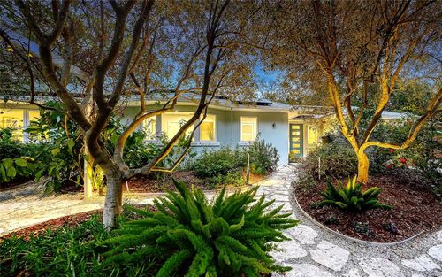 1731 Cunliff Lane, SARASOTA, FL, 34239 | Card Image