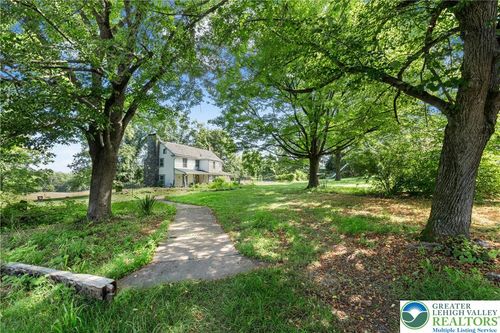 665 Kintner Rd, KINTNERSVILLE, PA, 18930-9739 | Card Image