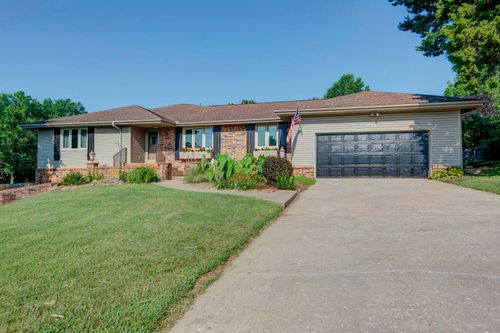 1433 S Charing Rd, Springfield, MO, 65809-2107 | Card Image