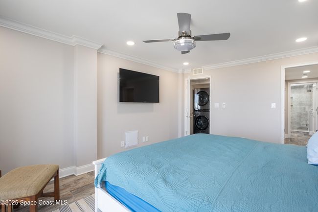 TV mounted and lots of closet space with closet organizers already in place | Image 28