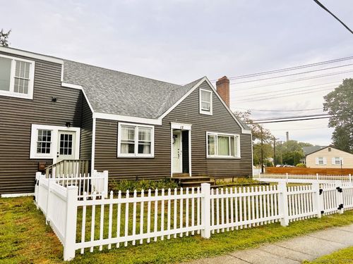 12 Allyndale Dr, Stratford, CT, 06614-5101 | Card Image