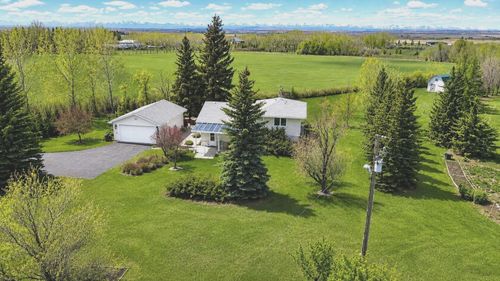 450151 118 Street E, Rural Foothills County, AB, T1V1N3 | Card Image