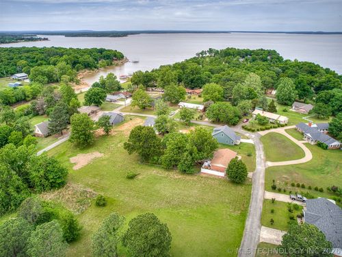 1749 Rockford, Eufaula, OK, 74432 | Card Image