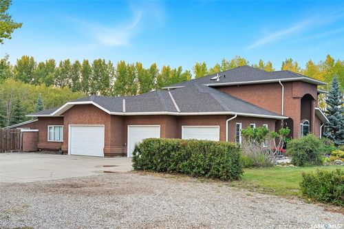 2 Redwood Place Rural Address, Corman Park Rm No. 344, SK, S7K3J6 | Card Image