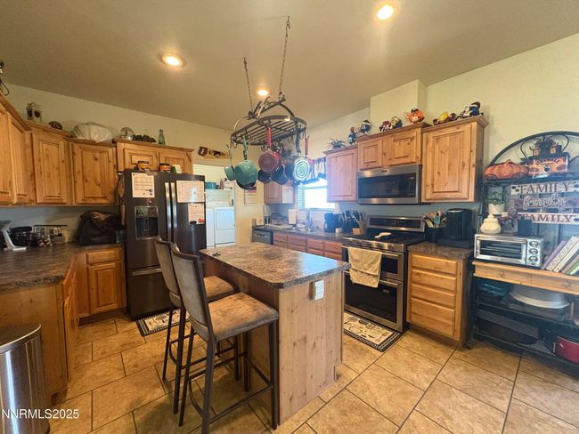 7075 Lazy P Ct, House other with 3 bedrooms, 2 bathrooms and 4 parking in Winnemucca NV | Image 10